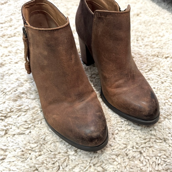 Leather booties - Picture 4 of 5